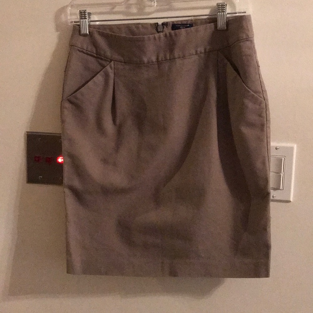 Ann Taylor cotton beige skirt